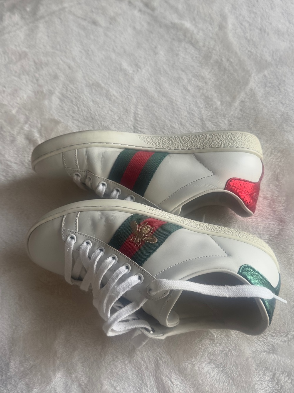 Gucci White Leather Sneakers with Green & Red Web and Metallic Heel Accents